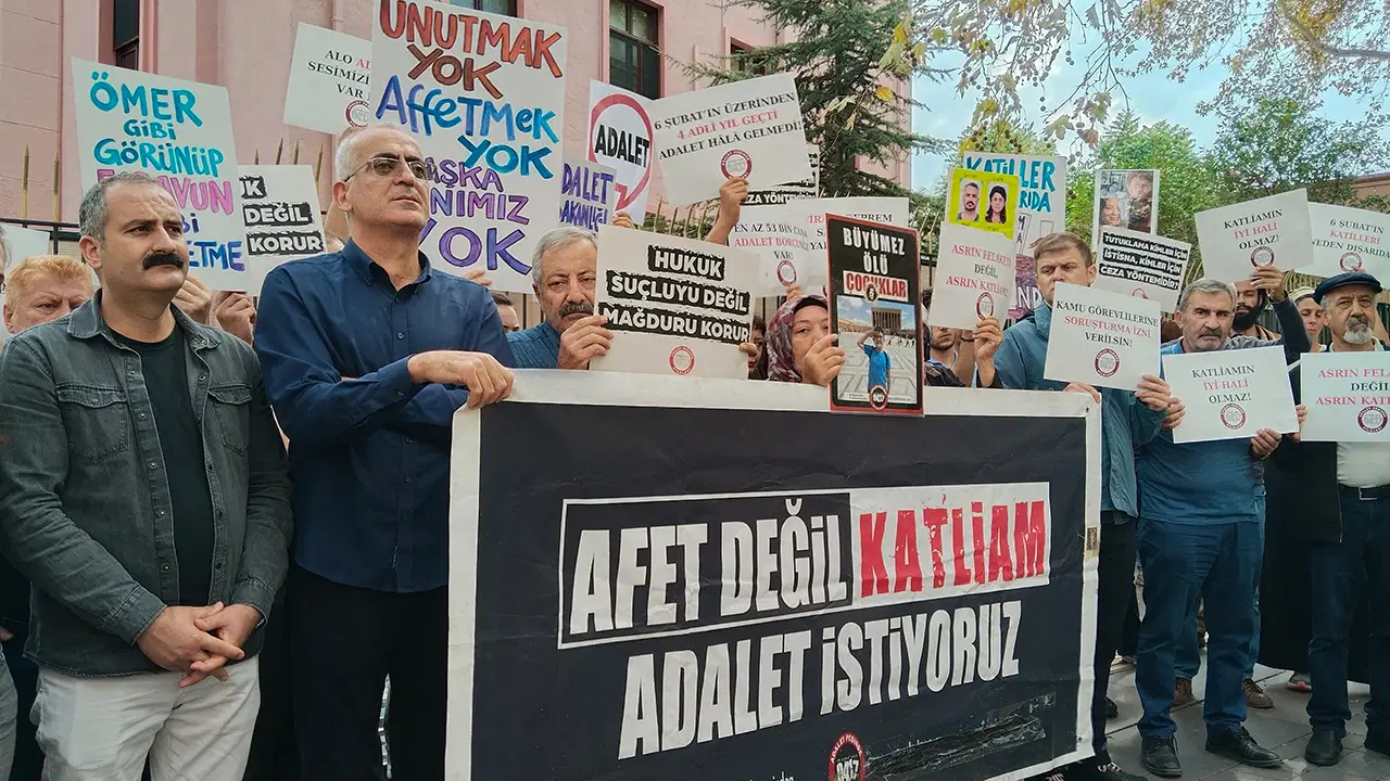 Depremzedelerin Adalet Bakanlığı önündeki nöbeti 10. gününde: ‘Taştan ses var, Bakanlıktan ses yok!’
