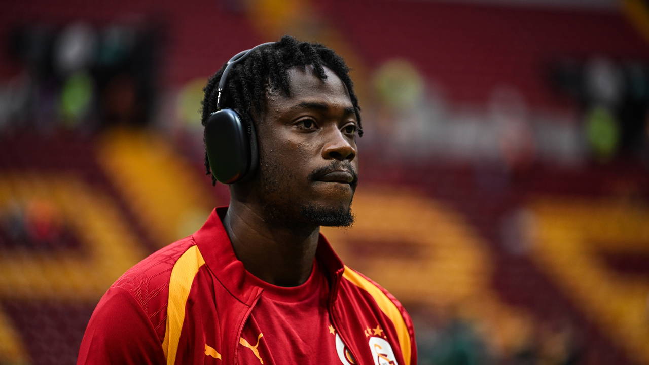 galatasarayda yeni transferler yoklari oynuyor 785 milyon euroya sadece 1 asist 7 bKtMhi1c