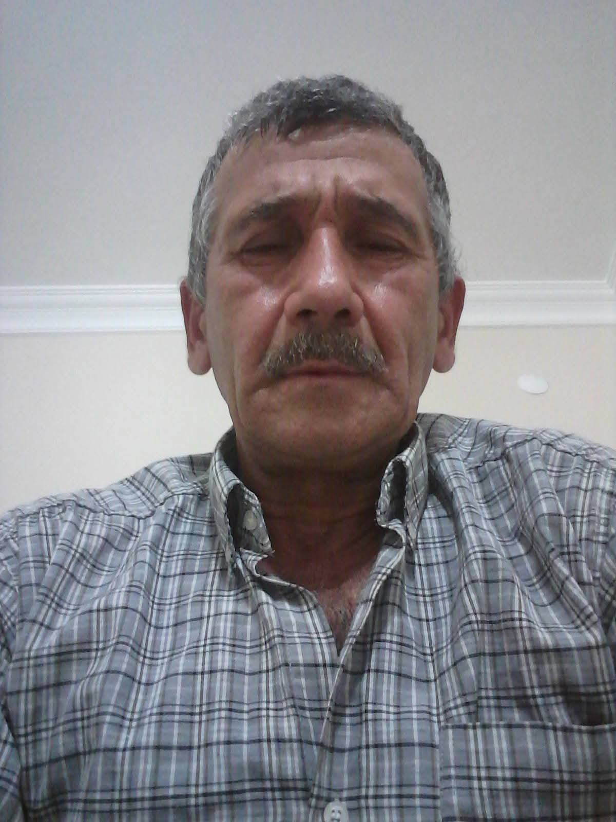 kesilen agacin dalinin carptigi orman iscisi oldu 0 TYAnQZKJ