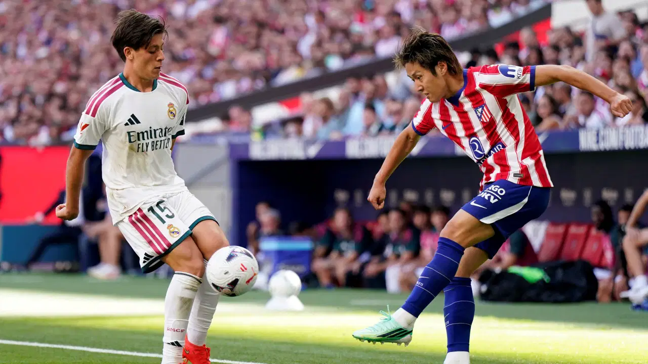 real madrid 10 kisi kaldi atletico madrid derbide kazandi 1 vaEC9dwF