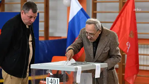 rusyada parlamento secimlerinde son gun putin savasa destegin olculecegini soyluyor 0 bERwnahz