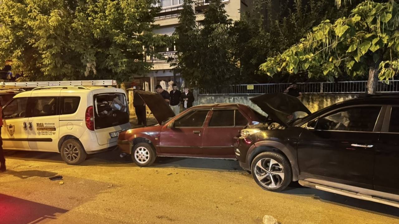 sinopta 7 araclik zincirleme kaza 2 kisi yaralandi fQYFvVeO