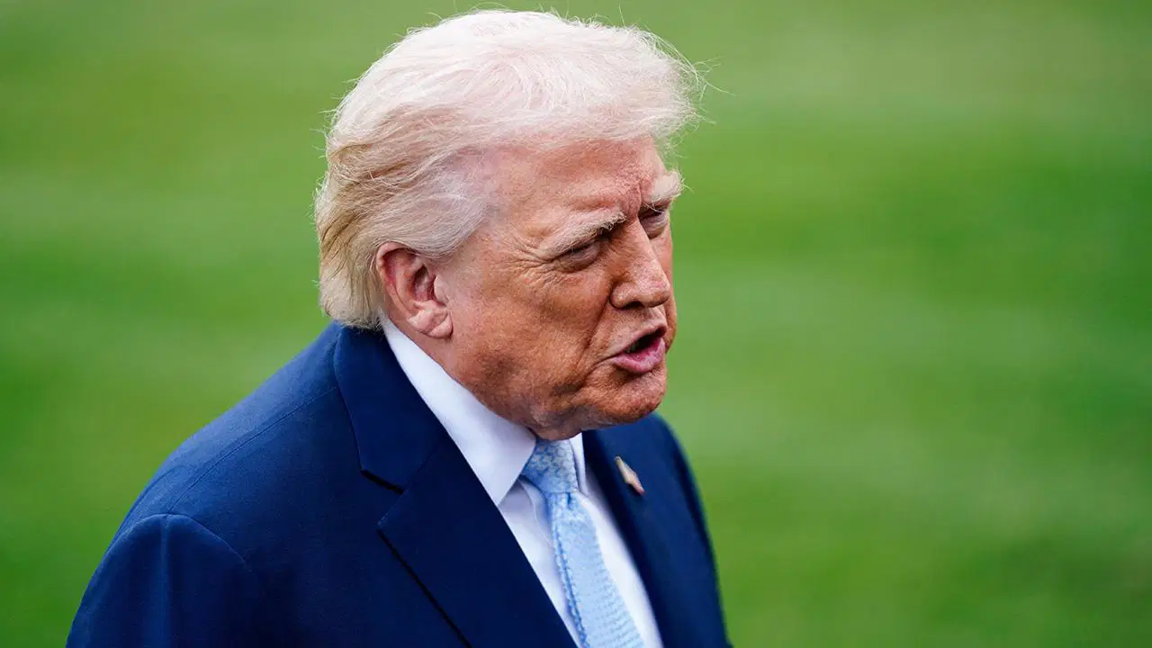 trumptan uc medya kurulusuna beyaz saray yasagi sNWNReBS