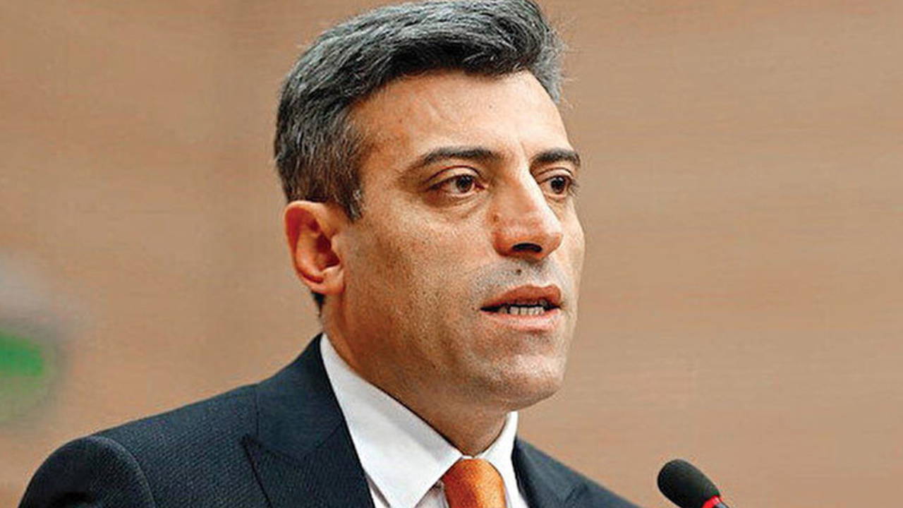 Yenilik Partisi, YENİ Parti ile yaşanan isim sorunu nedeniyle olağanüstü toplanacak