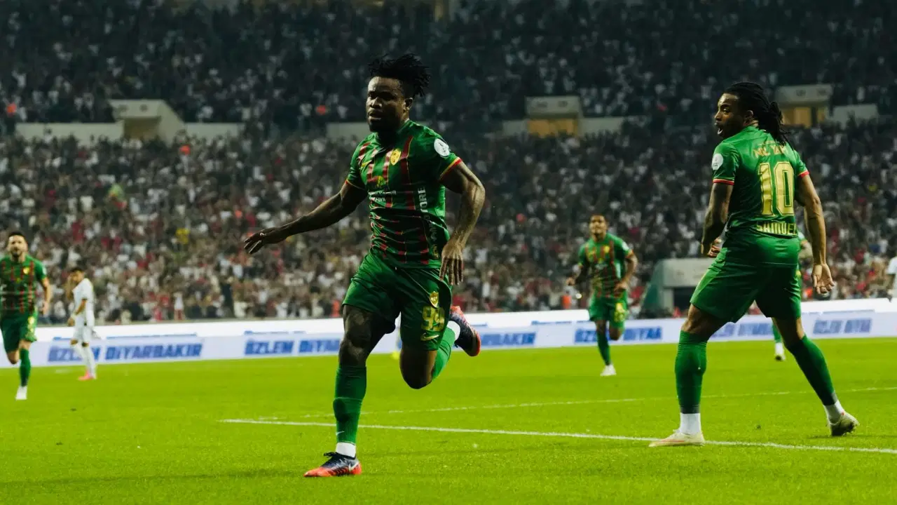 amedspor baskani acikladi gift orbanin sozlesme sartlari belli oldu 0 XqYVck9y