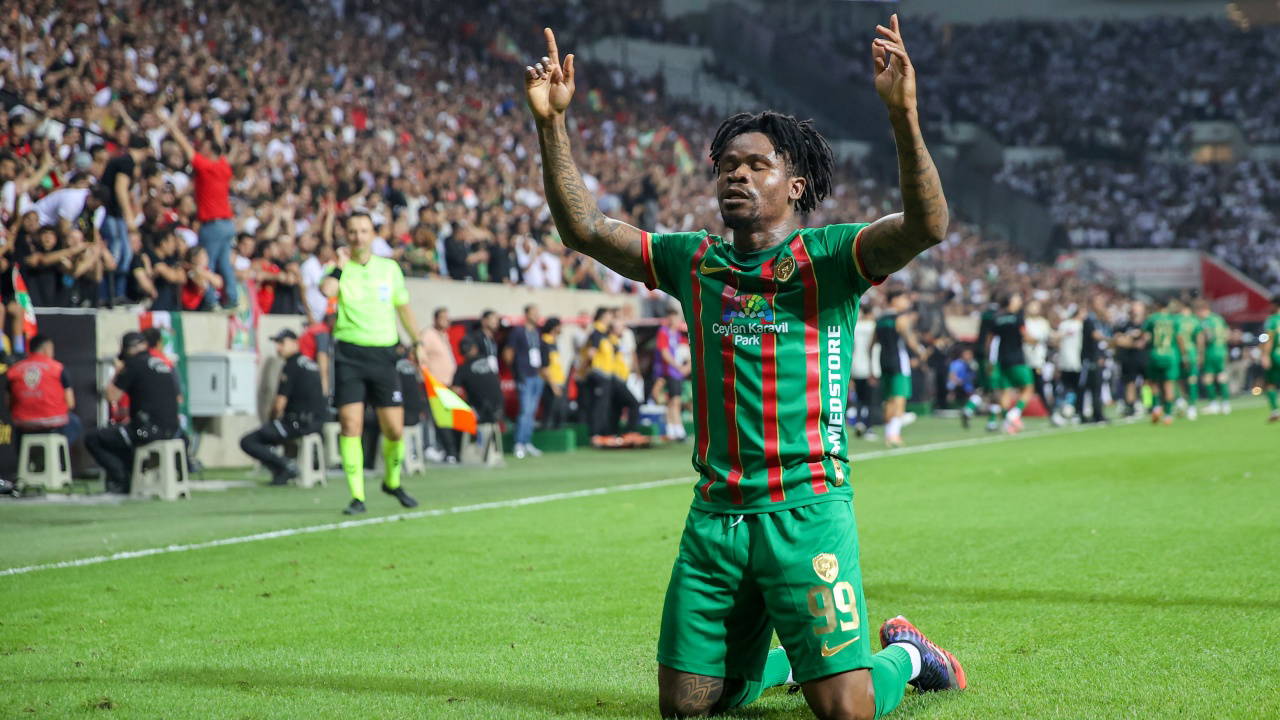 amedspor baskani acikladi gift orbanin sozlesme sartlari belli oldu 5 BgskFbtd