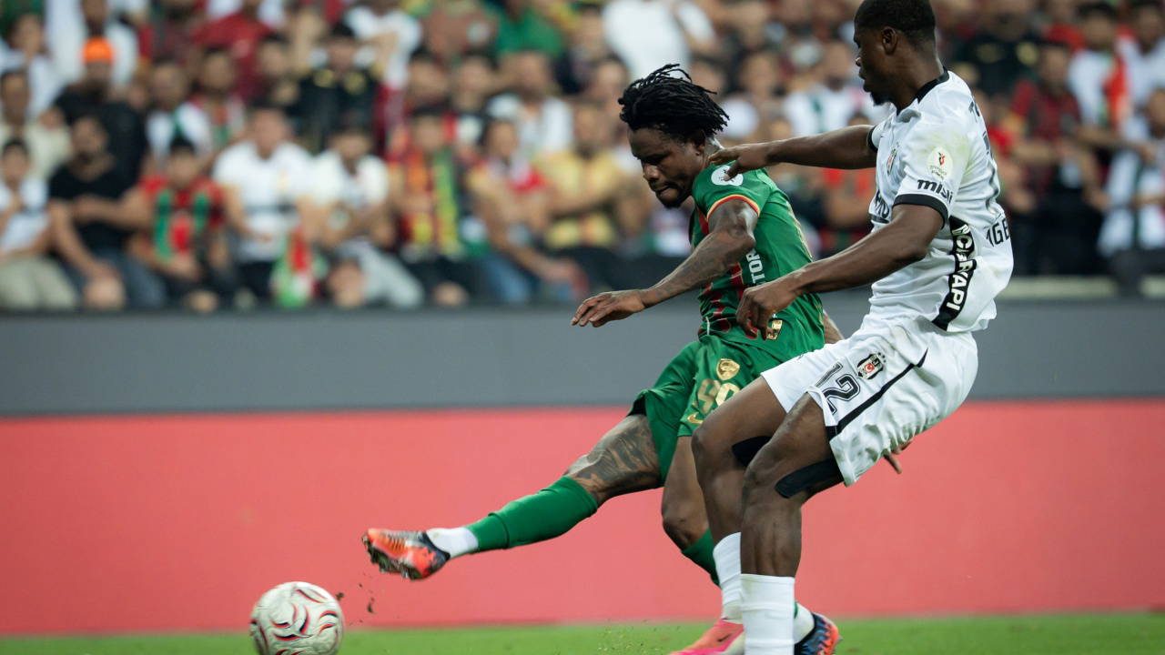amedspor baskani acikladi gift orbanin sozlesme sartlari belli oldu 6 I9dlDAK9