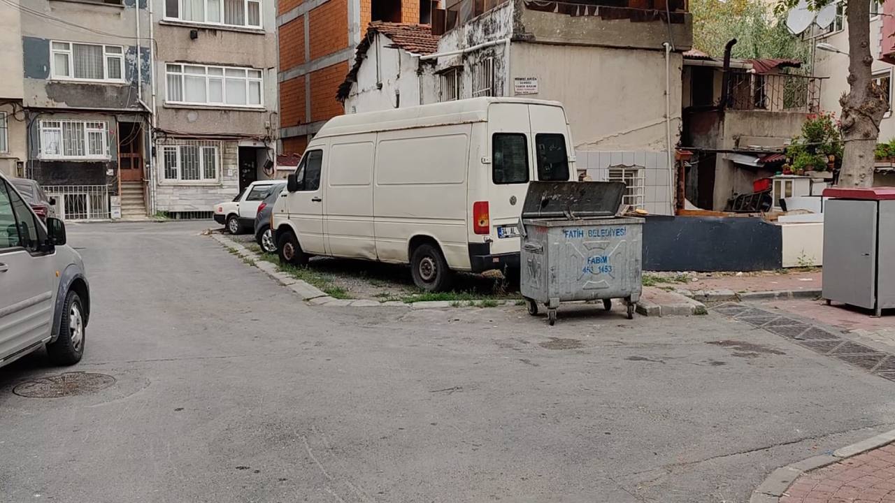 arkadaslarin tartismasi kanli bitti anneme hakaret etti dedi bicaklayarak oldurdu hMKYzNMk