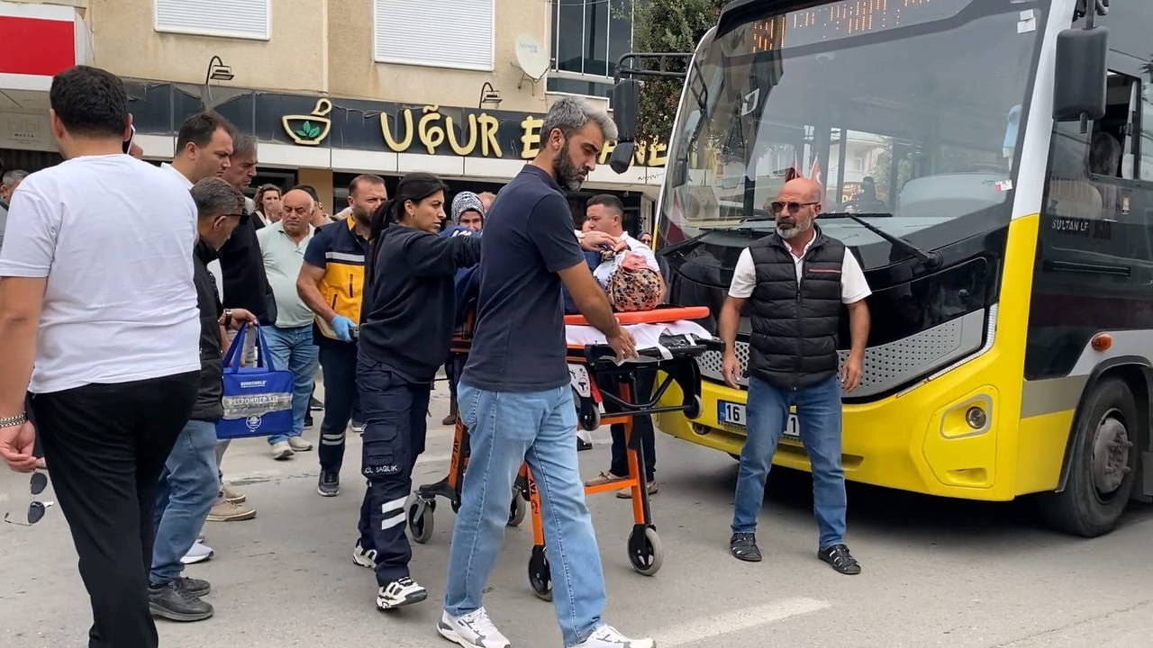 bursada ozel halk otobusu kadina carpti sofor gozaltina alindi 0 EpUgG7yY