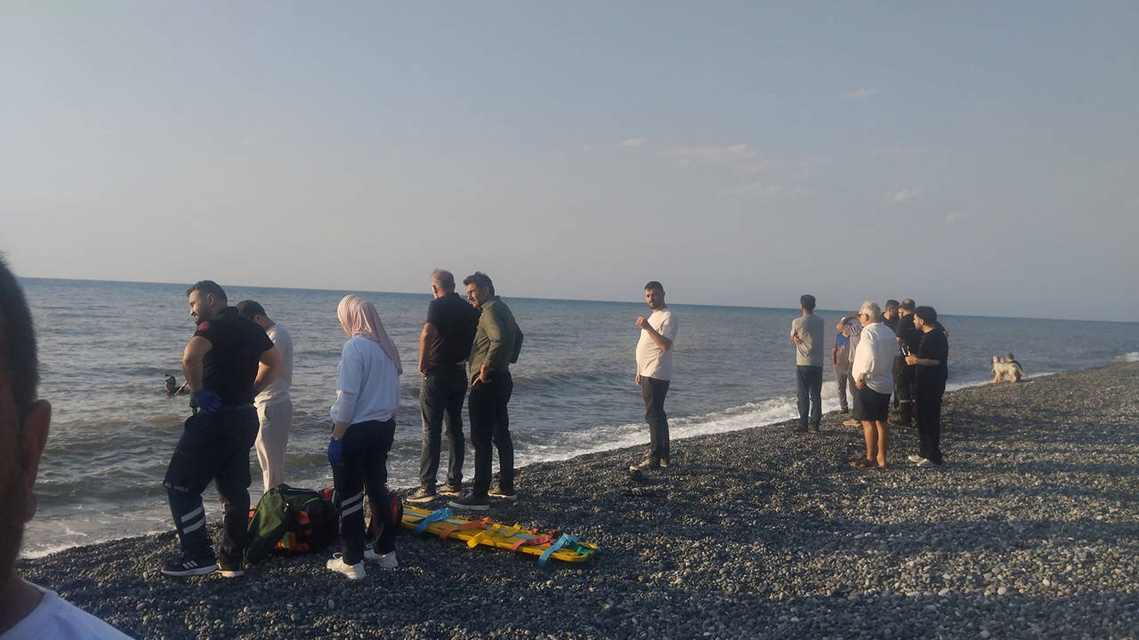 cay iscisi olarak calisiyordu artvinde iran uyruklu erkek hayatini kaybetti VWDmPb9N