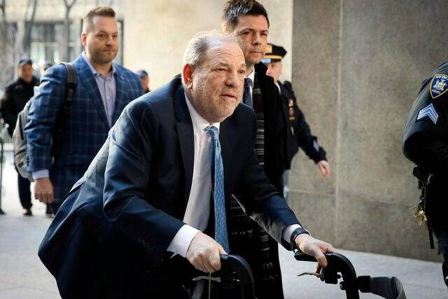 cinsel saldiridan yeniden yargilanan harvey weinsteine 15 yil hapis cezasi verildi 0 KIkZGVni