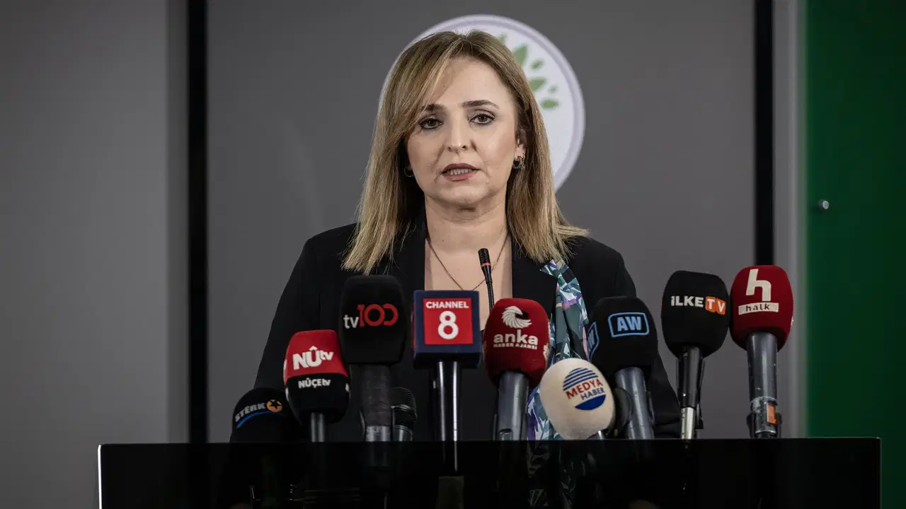 DEM Parti’den ‘süreç’ açıklaması: ‘Silahsızlanmaya ilişkin somut gelişmeler bekliyoruz’