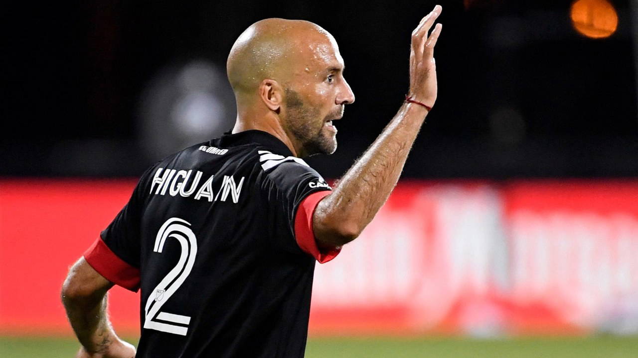 Eski Beşiktaşlı Federico Higuen 'Bu erkek oyunu' dedi: Görevine son verildi 2 eski besiktasli federico higuen bu erkek oyunu dedi gorevine son verildi 0 Bq9N2Qmm