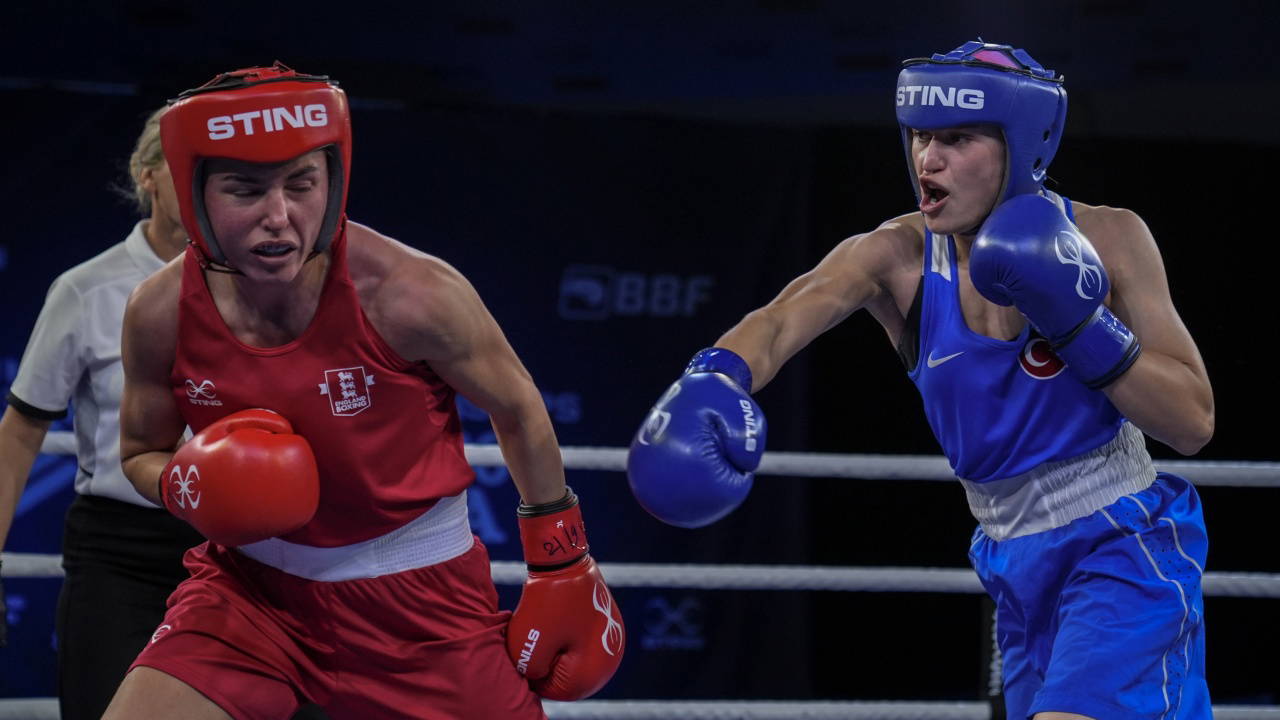 esra yildiz kahraman avrupa boks sampiyonasinda yari finale busra isildar ise finale yukseldi 1 TNcZXiFz