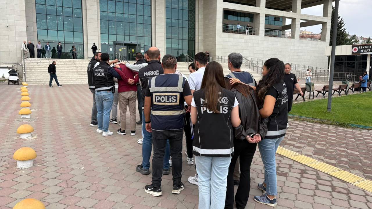 kirikkalede 107 bin 200 sentetik uyusturucu hap ele gecirildi FjCAqeA9