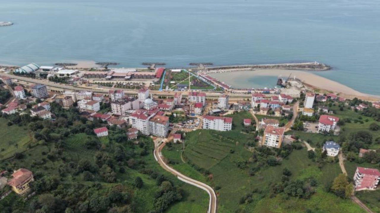 rizede sel sonrasi 8 egitim kurumunda egitime 1 gun ara w8Y2f1Zi