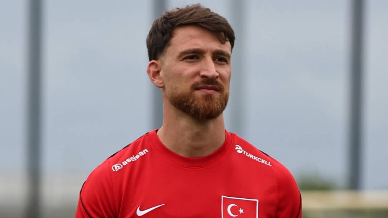 Salih Özcan’dan Orkun Kökçü açıklaması! Fransa maçında oynayacak mı?