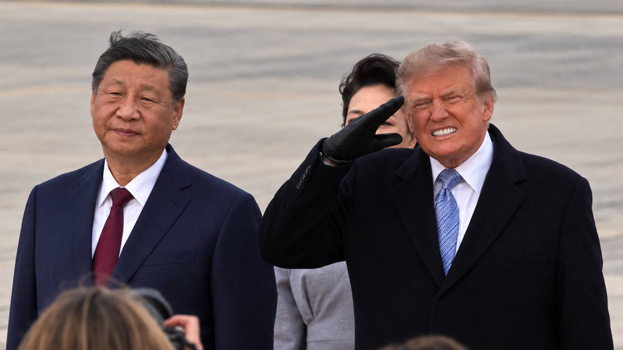 Trump ve Şi’nin buluşmasına B-1 bombardıman uçakları damga vurdu