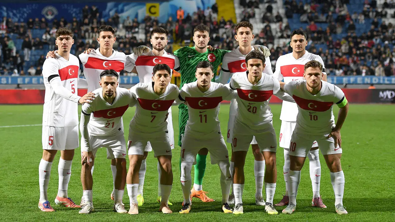 Ümit Milli Futbol Takımı’nda 2 isim kadrodan çıkarıldı