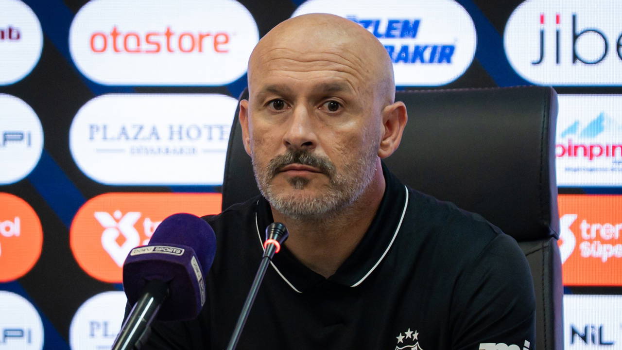 vincenzo italianodan transfer itirafi vazgectikleri futbolcuyu isim vererek acikladi 0 dvLNtPU1