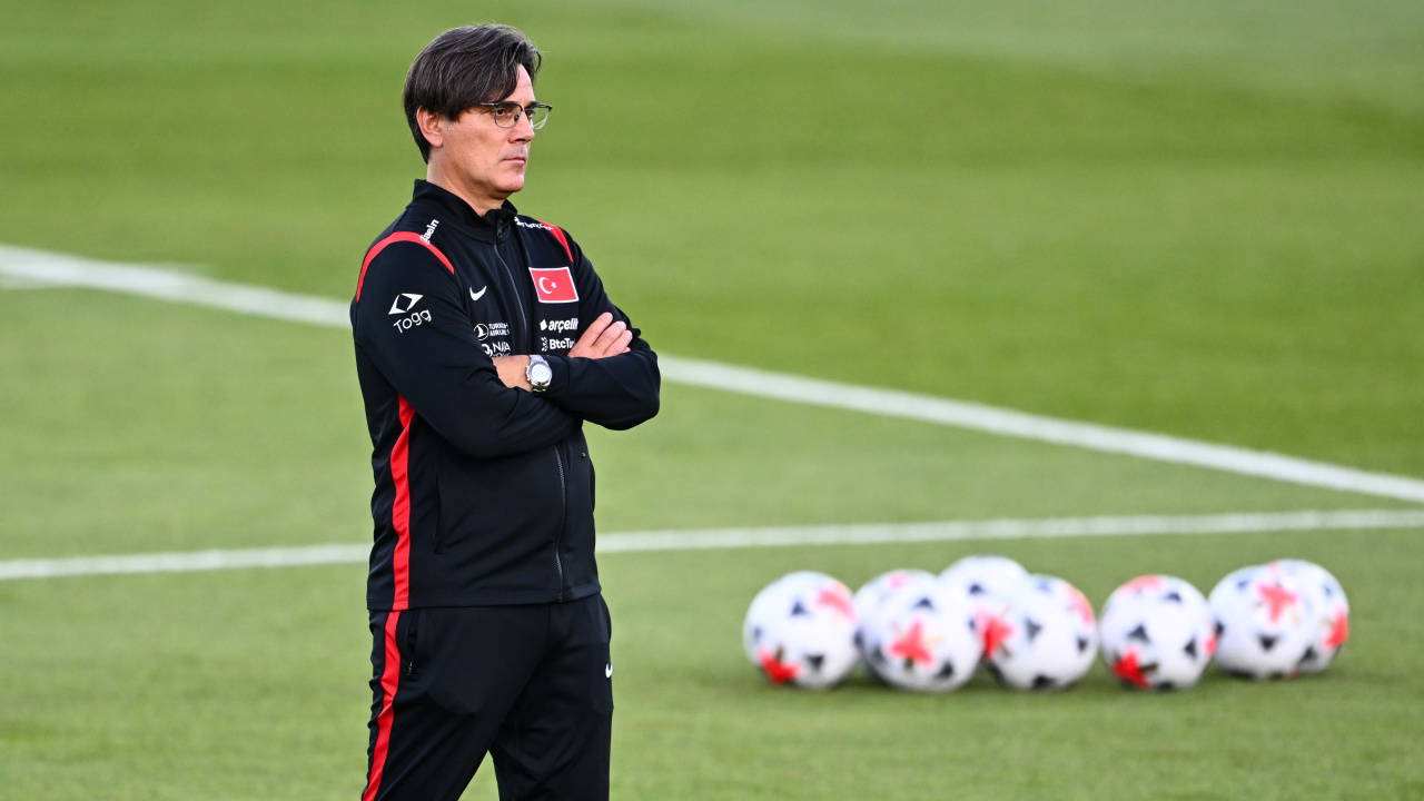 vincenzo montella o soruya gulerek yanit verdi daha dogrudan sorulabilirdi 1 y1QtMDV8